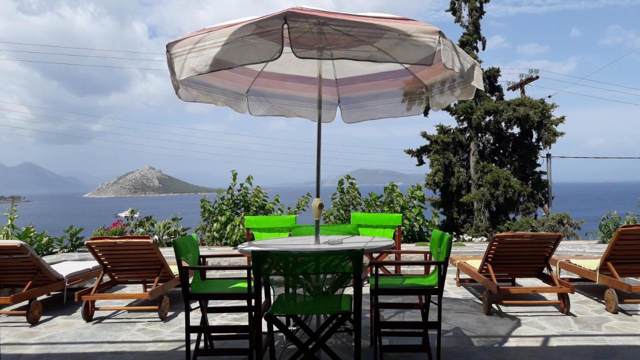 Fantastic House With A Wonderful View Of The Sea Villa Kapotidhes Bagian luar foto