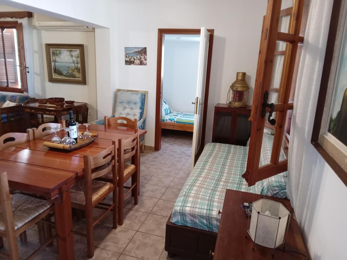 Fantastic House With A Wonderful View Of The Sea Villa Kapotidhes Bagian luar foto