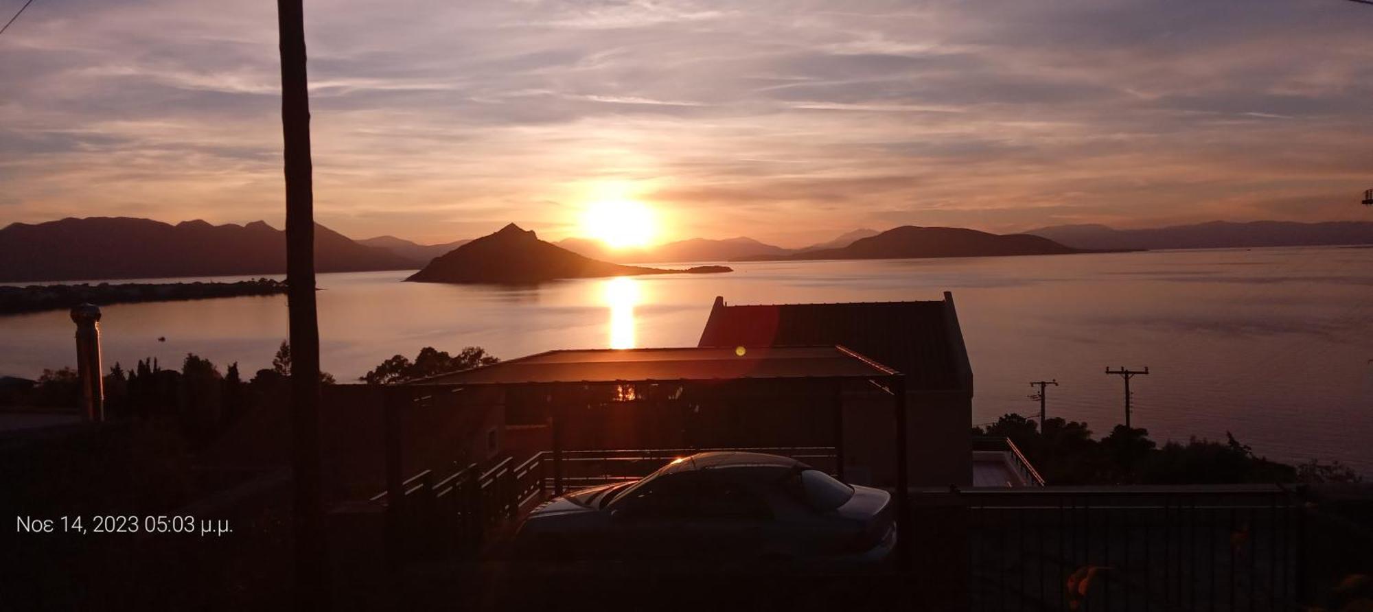 Fantastic House With A Wonderful View Of The Sea Villa Kapotidhes Bagian luar foto